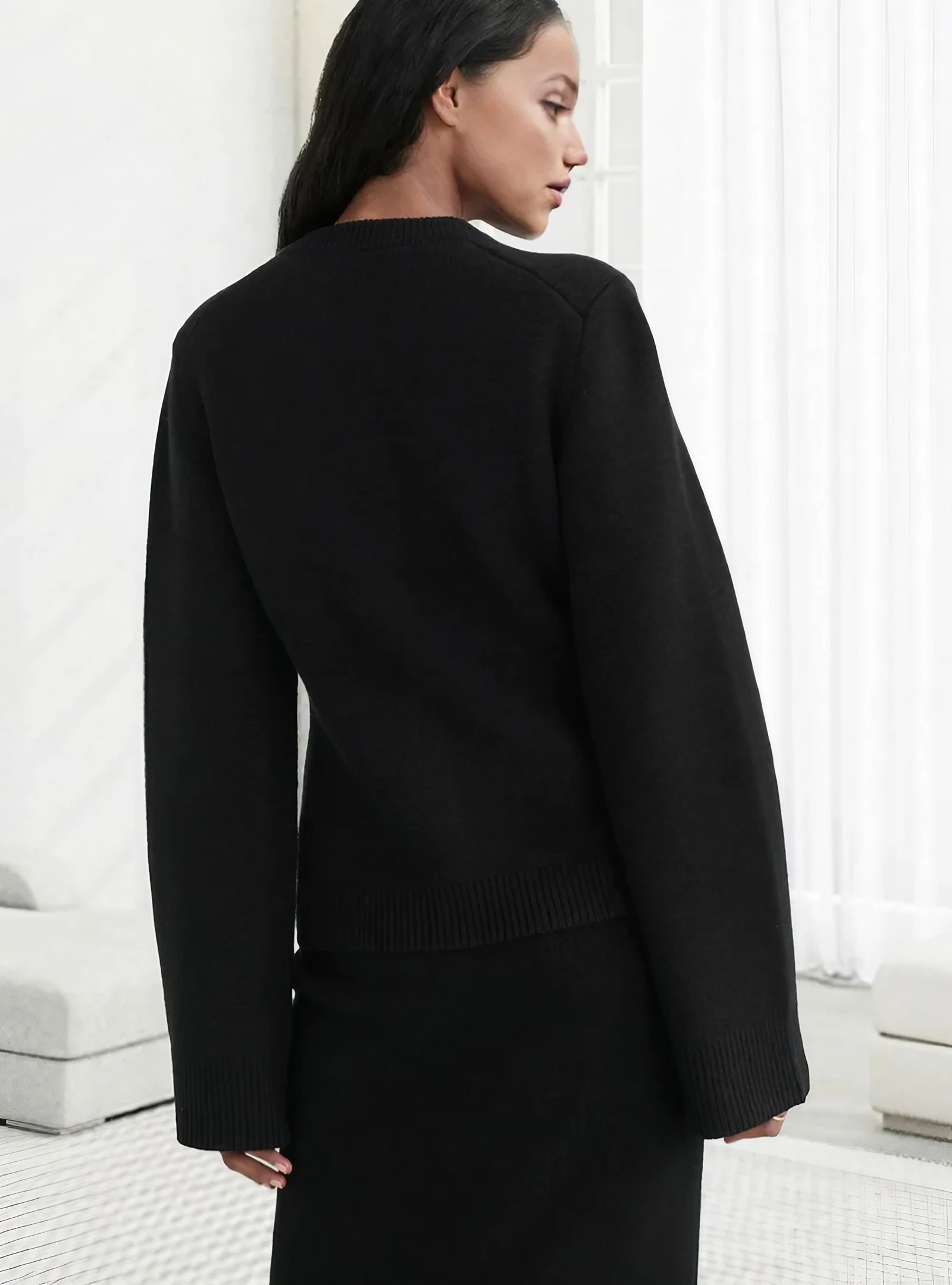 ÉLISÉ – Zachte Knopen Cardigan voor Elke Dag Elegantie