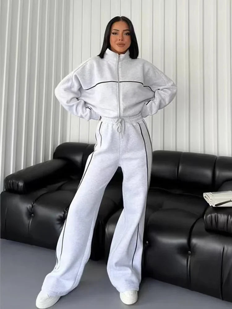 LYONÈ – High-Collar Luxe Tracksuit